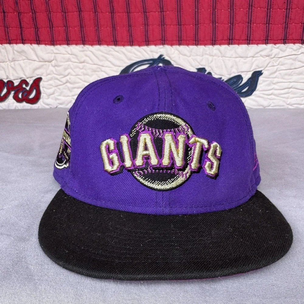 Size 7 3/8 - San Francisco Giants Fitted‎ Hat Crown Royal New Era Exclusive Lids